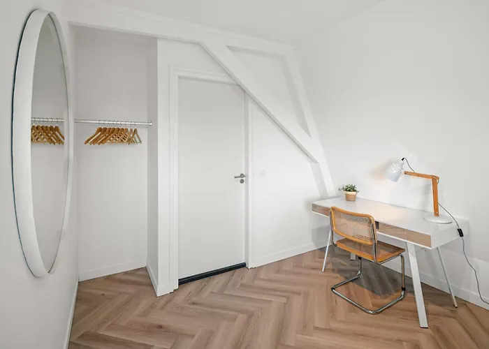 Stylish-loft Near Center And Park Apartament *