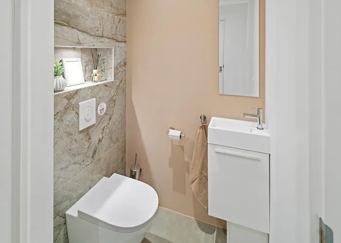 Stylish-loft Near Center And Park *